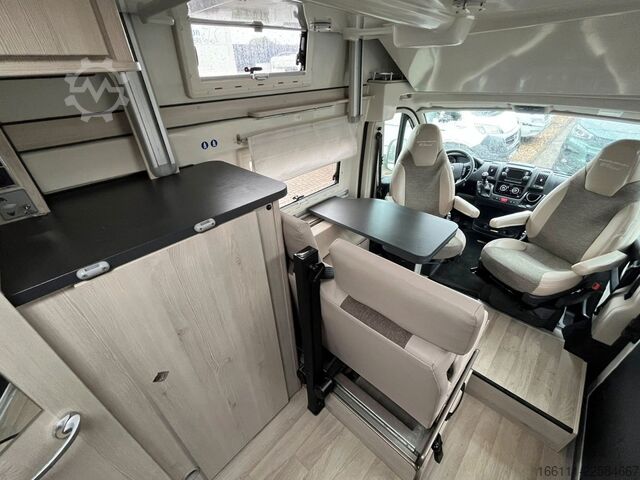 Autocaravana KARMANN Dexter 550 - Hubbett - Heckbad - Klima -
