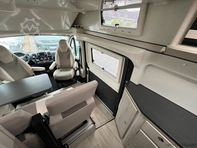Autocaravana KARMANN Dexter 550 - Hubbett - Heckbad - Klima -
