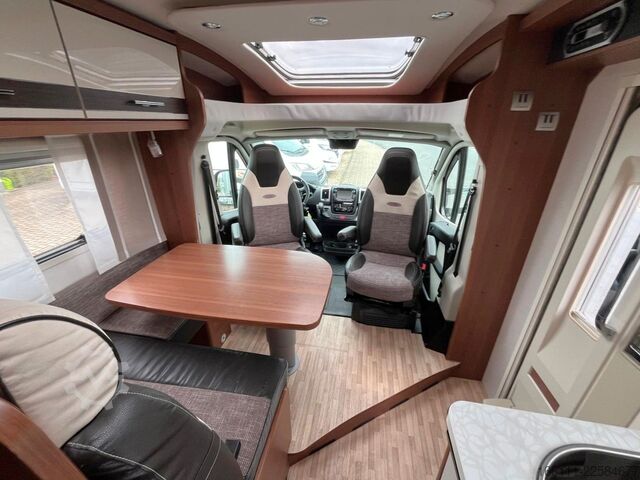 Camping-car semi-intégré LMC T 662 G - Einzelbetten - Automatik - 2x Klima -