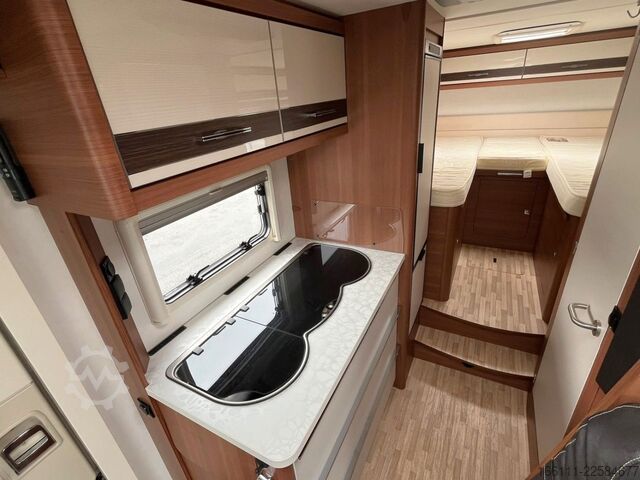 Camping-car semi-intégré LMC T 662 G - Einzelbetten - Automatik - 2x Klima -