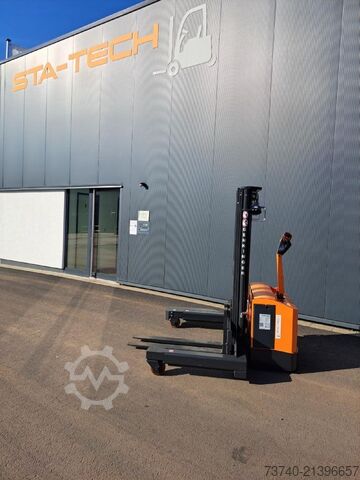 Chargeur latéral à quatre voies Genkinger EGPL16/43TR.