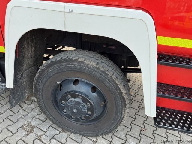 LKW mit Kofferaufbau MAN 12.222 Feuerwehr-LKW LF16 4x4 Allrad Expedition