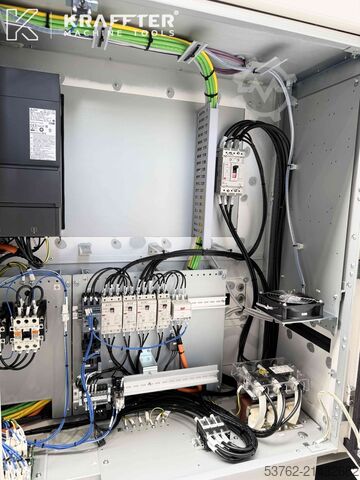 CNC মেশিনিং সেন্টার Mazak Variaxis C600 Mazak VARIAXIS C-600