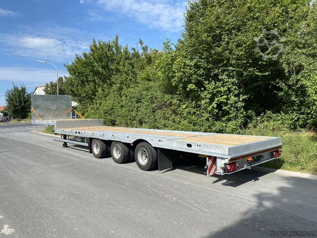 Treler separuh rendah Möslein ST 3-Plato 9,4  3 Achs Satteltieflader Plato 45 t GGfür Fertigteile, Baumaschinen oder Container
