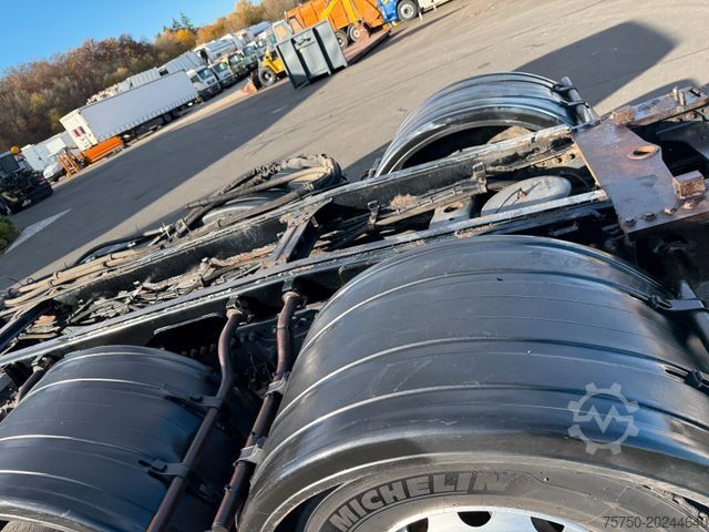 LKW-Fahrgestell MERCEDES-BENZ Actros MP 3 2532 6x2 Euro 5