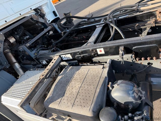 LKW-Fahrgestell MERCEDES-BENZ Actros MP 3 2532 6x2 Euro 5