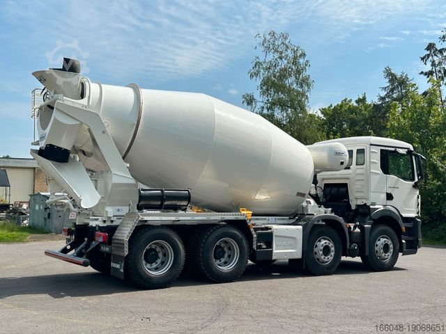 Betonmixer vrachtwagen MAN TGS 32.440 8x4 / Euromix MTP EM 9 L