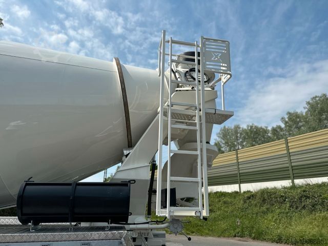 Betonmixer vrachtwagen MAN TGS 32.440 8x4 / Euromix MTP EM 9 L