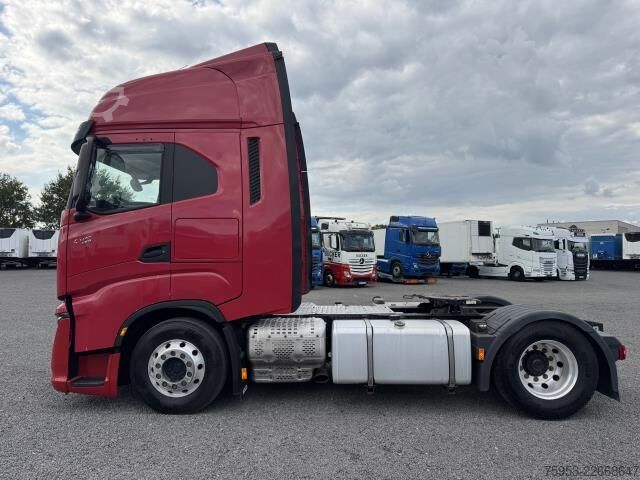Standartinis vilkikas Iveco S-Way 460 Standklima Intarder Riwo Kompressor LED