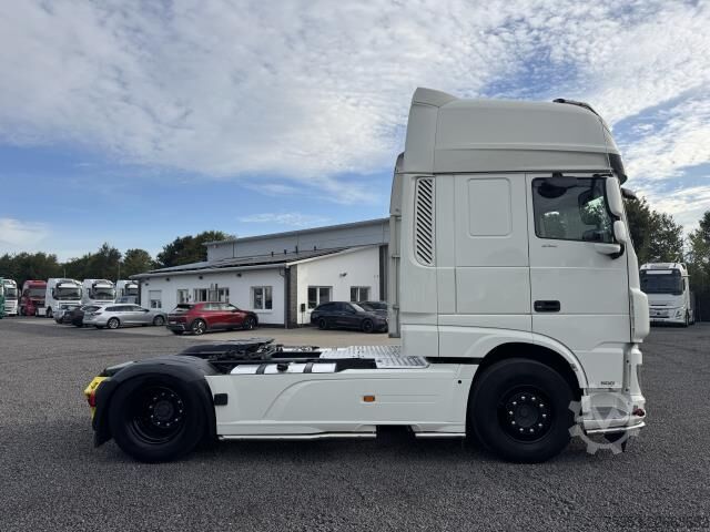 Standartinis vilkikas DAF XF 530 SSC Intarder Standklima Lightfix Bügel