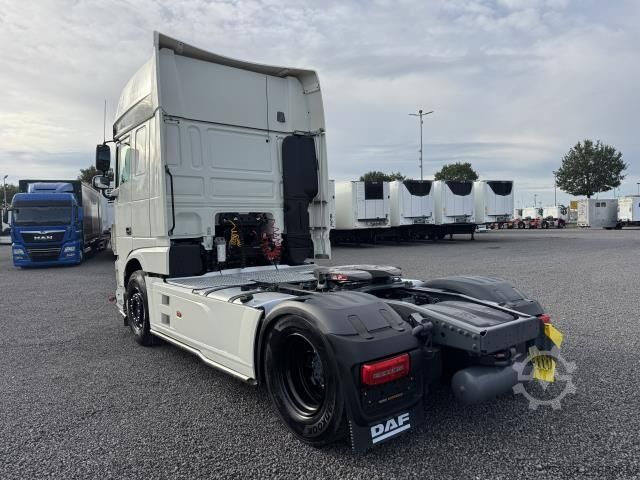 Standartinis vilkikas DAF XF 530 SSC Intarder Standklima Lightfix Bügel
