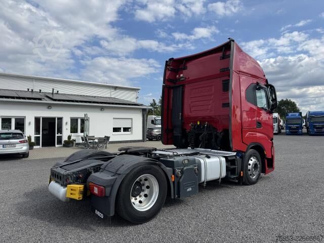 Standartinis vilkikas Iveco S-Way 460 4x2 Intarder Standklima Drum Kompressor