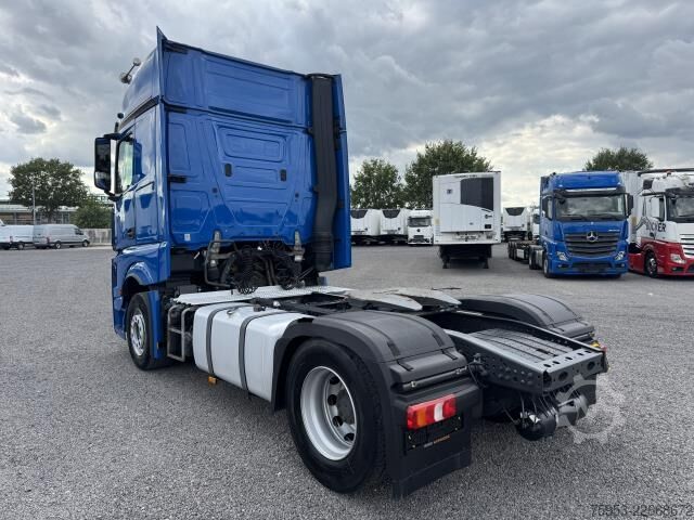 Standartinis vilkikas Mercedes-Benz 1851 LS Actros Gigaspace Retarder 2 x PTO