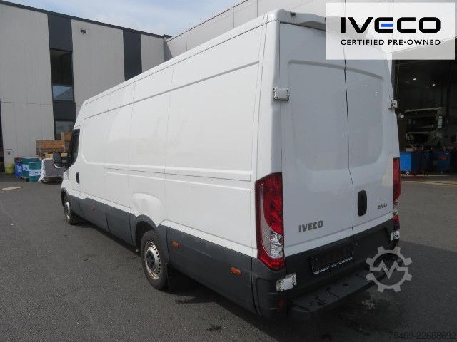 Furgão de teto alto IVECO 35S16A8V