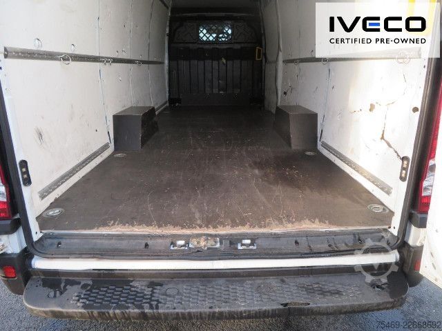 Furgão de teto alto IVECO 35S16A8V