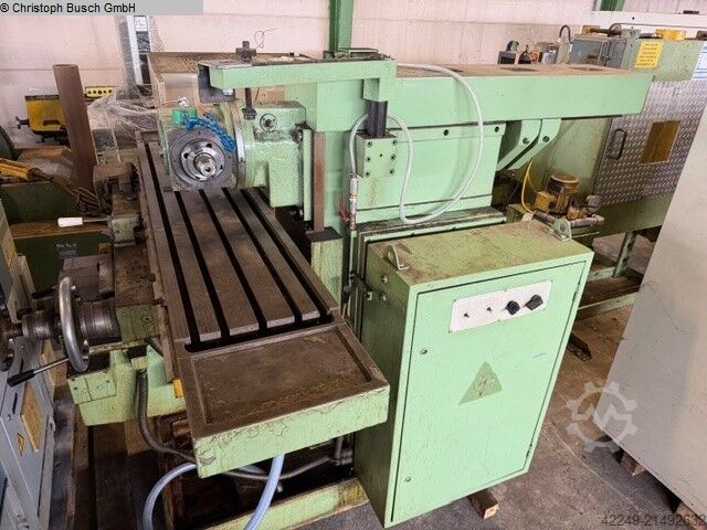 Mesin penggilingan - universal MECANICA CUGIR FU 36