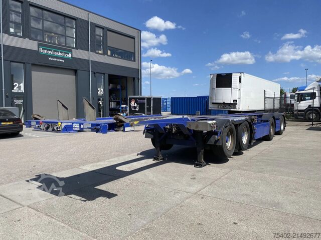 Transport kontenerowy Broshuis 2Connect 2AKCC / 4 Axles / 3x Steering Axle / 2...