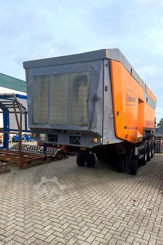 Mobile shredding plant Doppstadt Inventhor 9