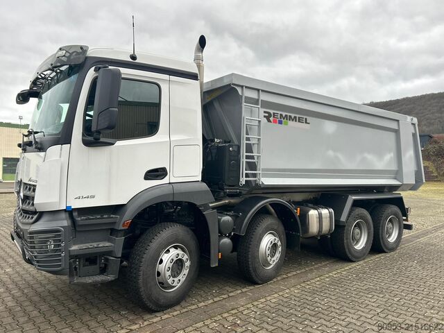 Pašizgāzējs kravas automašīna Mercedes-Benz Arocs 4145K, 20 cbm/ Euro3