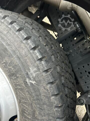 Pašizgāzējs kravas automašīna Mercedes-Benz Arocs 4145K, 20 cbm/ Euro3