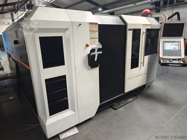Laserleikkauskone Ermaksan Fibermak Momentum Gen-2
