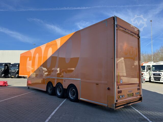 Chiếc vali Burgers 0 DGPL / Double Stock / Race Trailer / Box / Bi...