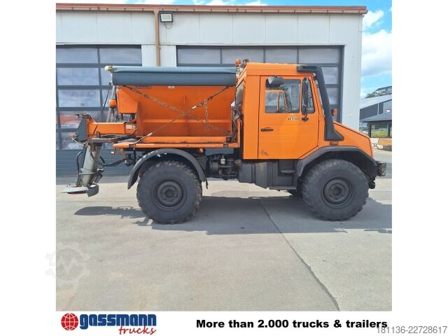 Special purpose truck Unimog U 130 4x4, Kipper, Zapfwelle vorne+hinten,
