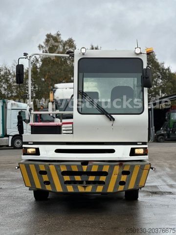 Autocamion cu caroserie interschimbabilă Terberg BC182 4x2 Rangier-Fahrzeug Umsetzter