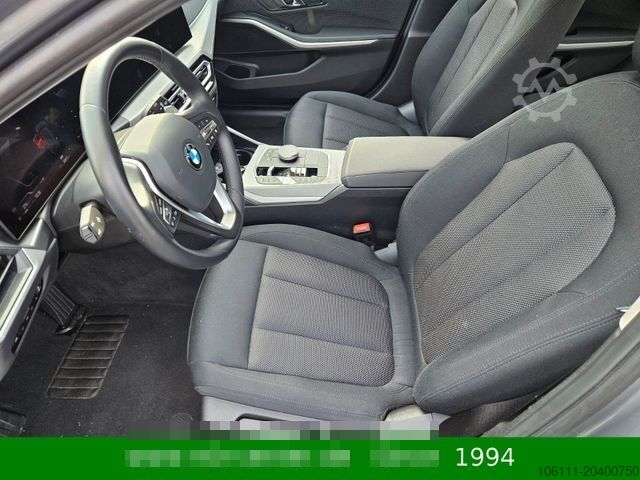 Minibus BMW 320 d xDrive Navigation PDC