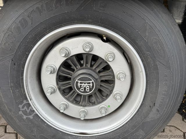 Naczepa skrzyniowa TALSON TGG TAL 12/18 Mega Kofferauflieger Kleidung 99m³