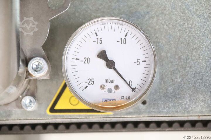 Conveyor belt with vacuum partial surface unbekannt 100 x 650 mm
