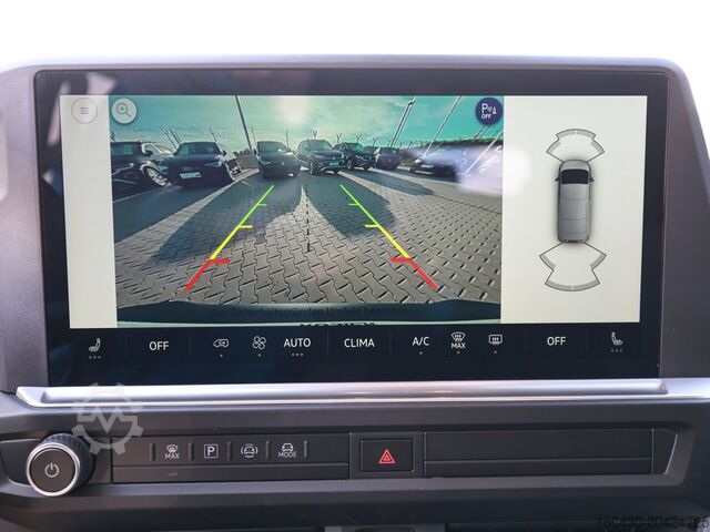 Minibus VW T7 Caravelle 2.0 TDI LR 8 Sitze Autom. NAVI