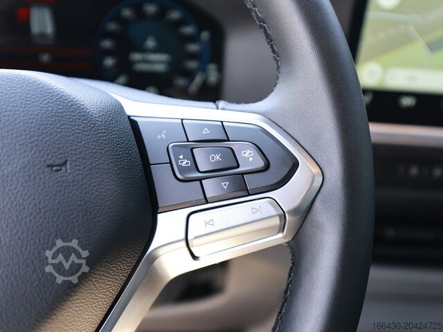 Minibus VW T7 Caravelle 2.0 TDI LR 8 Sitze Autom. NAVI