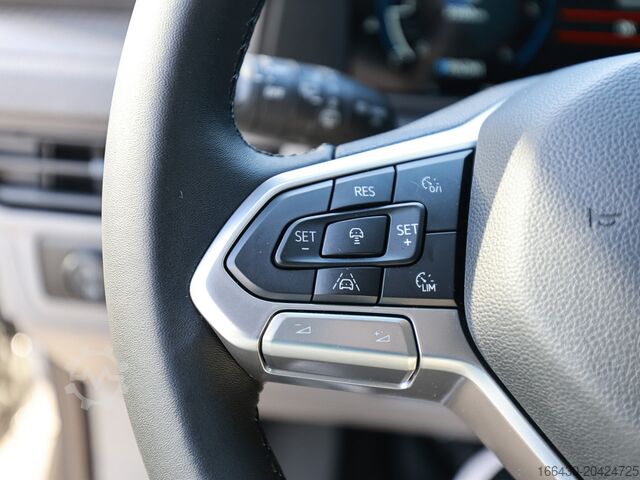 Minibus VW T7 Caravelle 2.0 TDI LR 8 Sitze Autom. NAVI