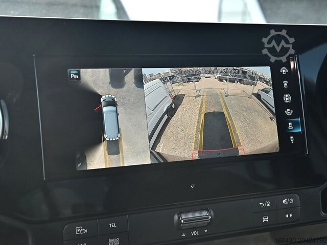 Kleinbus Mercedes-Benz Sprinter 317 CDI Tourer Lang (2-2-2-3) AHK 36