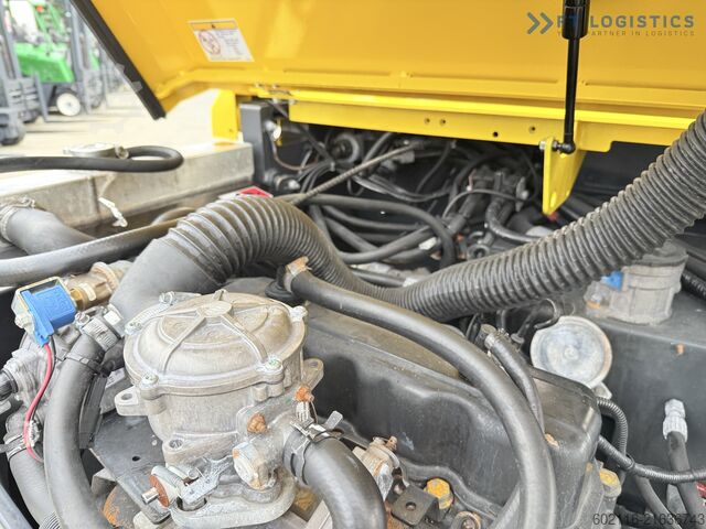 4-way forklift Combilift CB4000 TRIPLEX 5200 FREE-LIFT POSITIONER