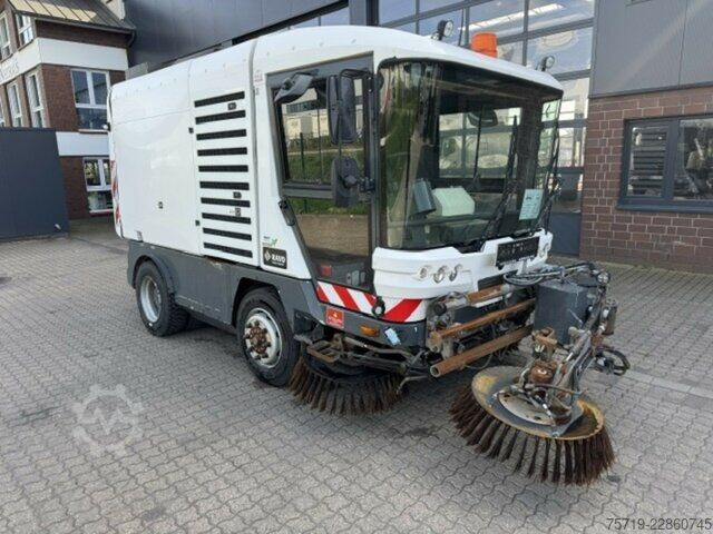 Furgon Ravo Ravo 560 Straßenkehrmaschine