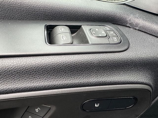 Komercijalno vozilo sa visokim krovom MERCEDES-BENZ Sprinter 319 CDI 4x4 Pro Automatik LED L2H2 AHK