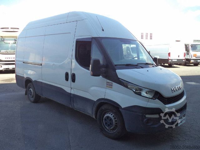Κλειστό βαν IVECO 35S15/2.3 V