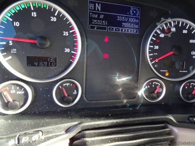 Autocamion transport băuturi MAN 26.460 TGS*kpl Zug Schwenkwand*2x LBW*NLA*38 Pal