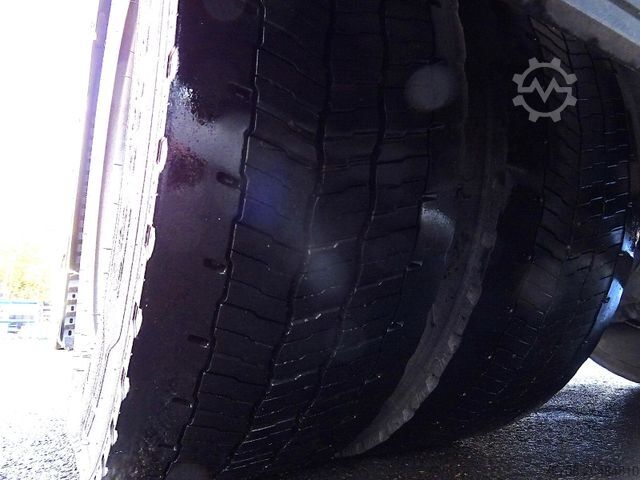 Autocamion transport băuturi MAN 26.460 TGS*kpl Zug Schwenkwand*2x LBW*NLA*38 Pal