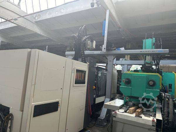 Spritzgießmaschine ENGEL Victory 330H/200V/140 combi Ecodrive