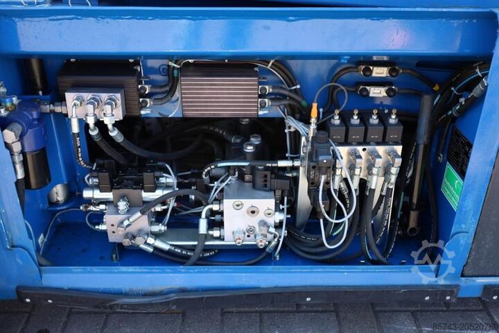 Scissor lift PB LIFT S225-12ES Electric, 22.5m Working Height, 450