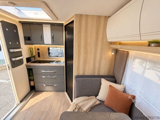 Karavan HOBBY De Luxe 460 SL Modelljahr 2027 ausgestellt!