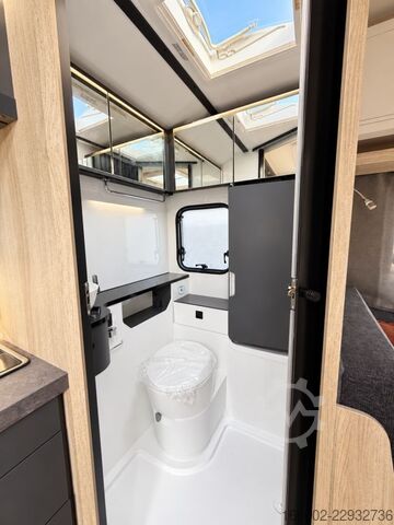Karavan HOBBY De Luxe 460 SL Modelljahr 2027 ausgestellt!