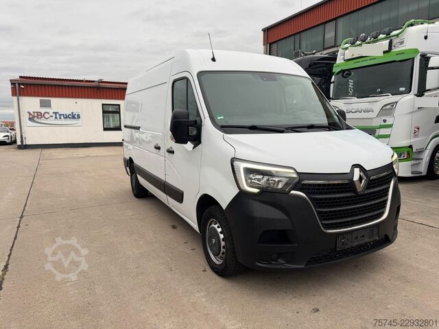 Skåpbil RENAULT MASTER 2,3 * PHARMA ZERTIFIKAT * KLIMA *