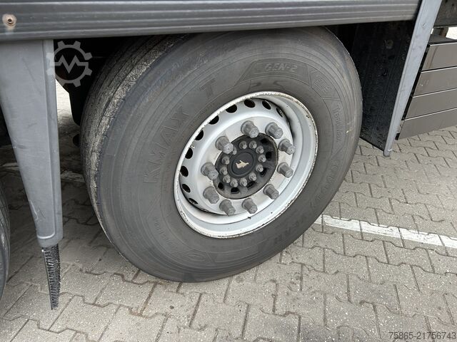 حقيبة سفر Schmitz Cargobull SCB S3B / Box Trailer / 2x Liftas / Schuifrem /...
