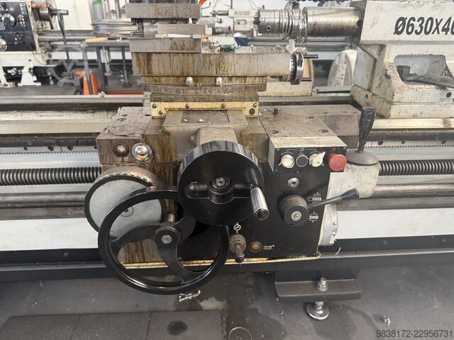 Univerzalni tokarski stroj DMTG DALIAN CW 6163 E