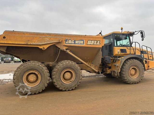 Camião basculante Bell B 25 E