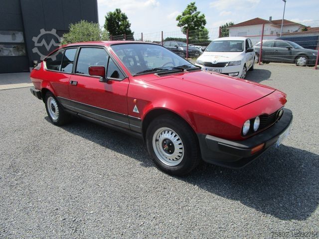 Van ALFA ROMEO GTV 2.0 *H-Kennzeichen*